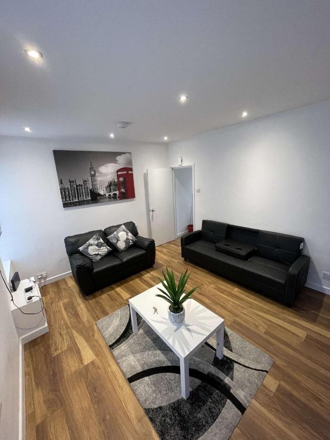 Central Serviced Apartments - Two Bedroom Apartment Cardiff Luaran gambar